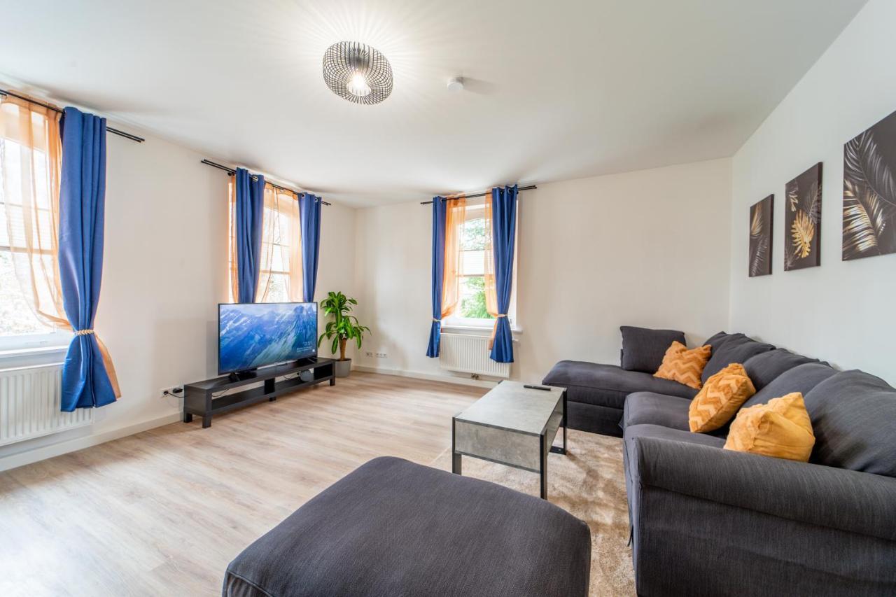 Grosse 3-Zimmer Wohnung - Zentral-Coburg - Kostenloser Parkplatz Extérieur photo