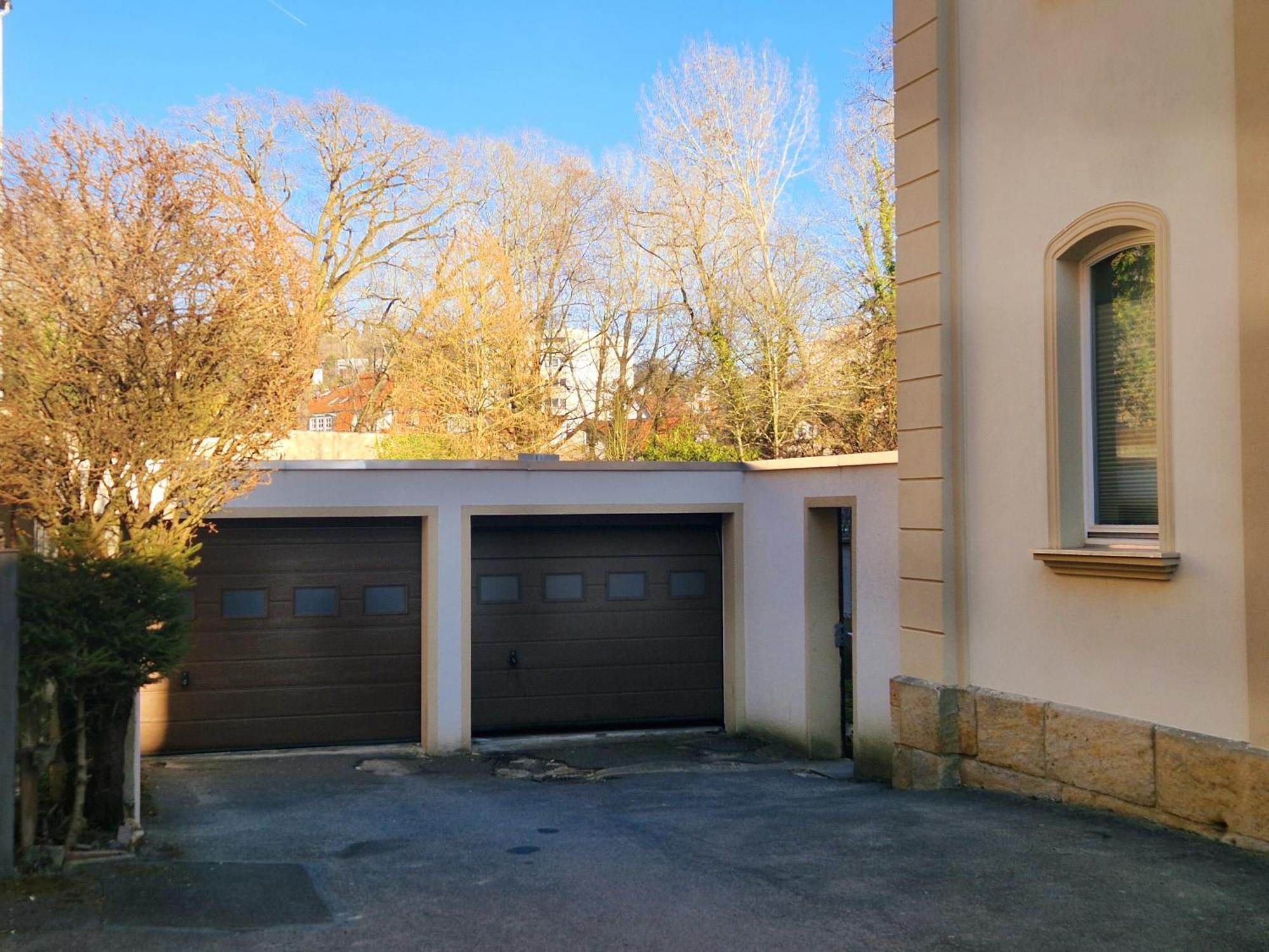 Grosse 3-Zimmer Wohnung - Zentral-Coburg - Kostenloser Parkplatz Extérieur photo